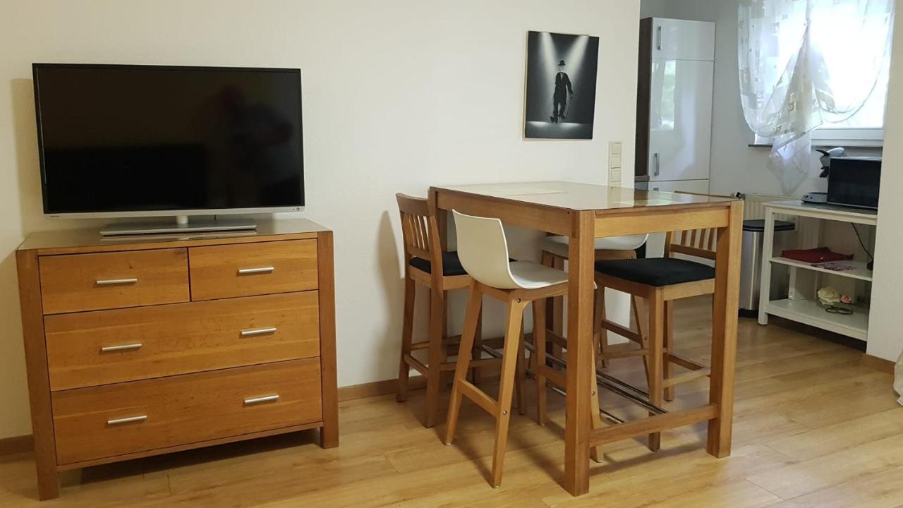 Apartment Metzingen City Bagian luar foto