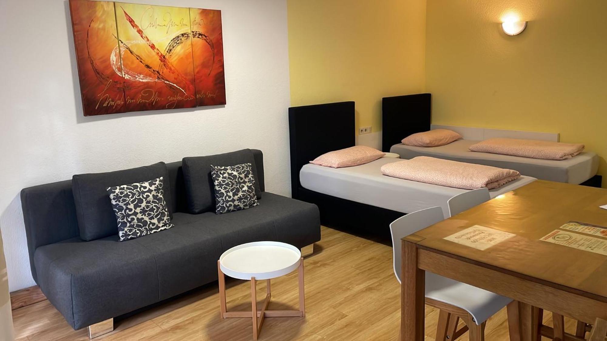 Apartment Metzingen City Bagian luar foto
